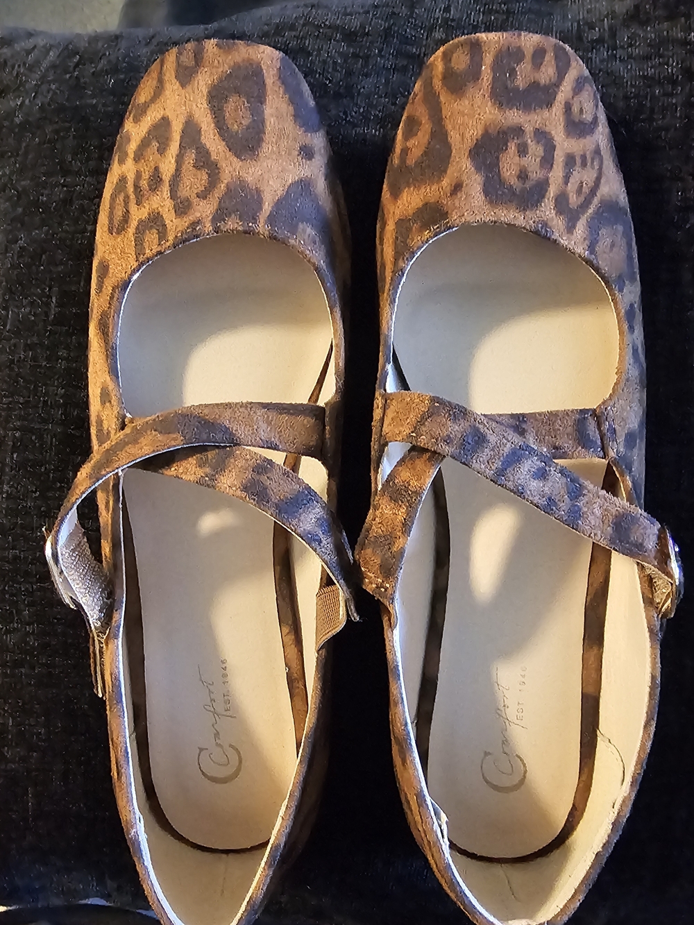 Cato Leopard-Print Cross-Strap Flats in Brown and Black